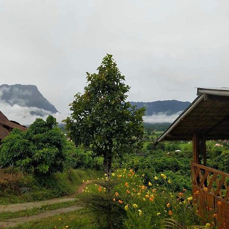 Baan 2 Dao Farmstay Chiang Dao Exterior foto